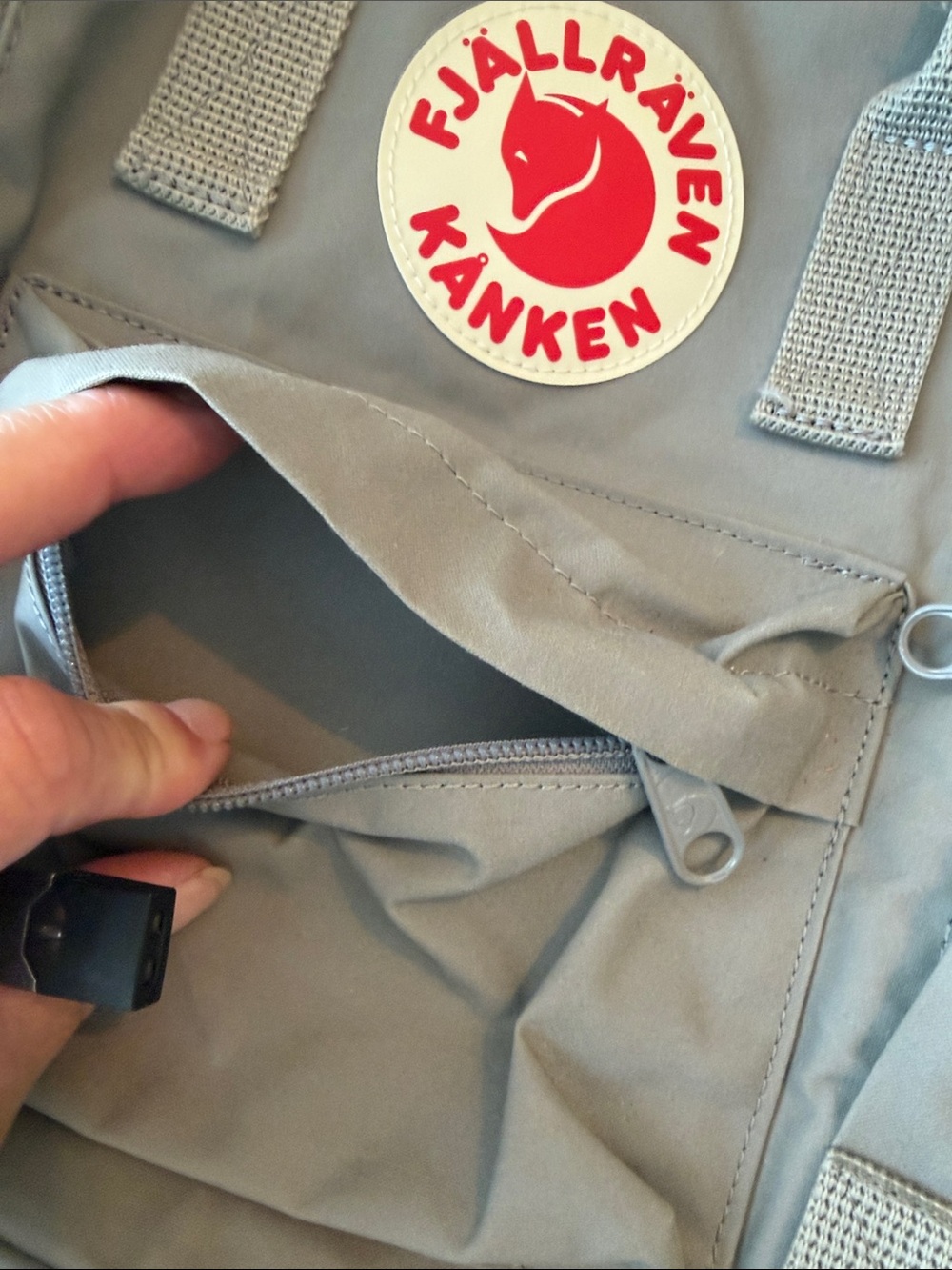 Fjallraven Kanken Backpack in Light Beige - Picture 4 of 6
